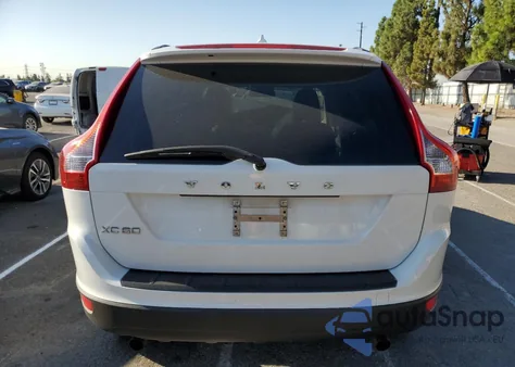 2012 Volvo Xc60 3.2 z USA, uszkodzony, nr VIN YV4940DL7C2314668